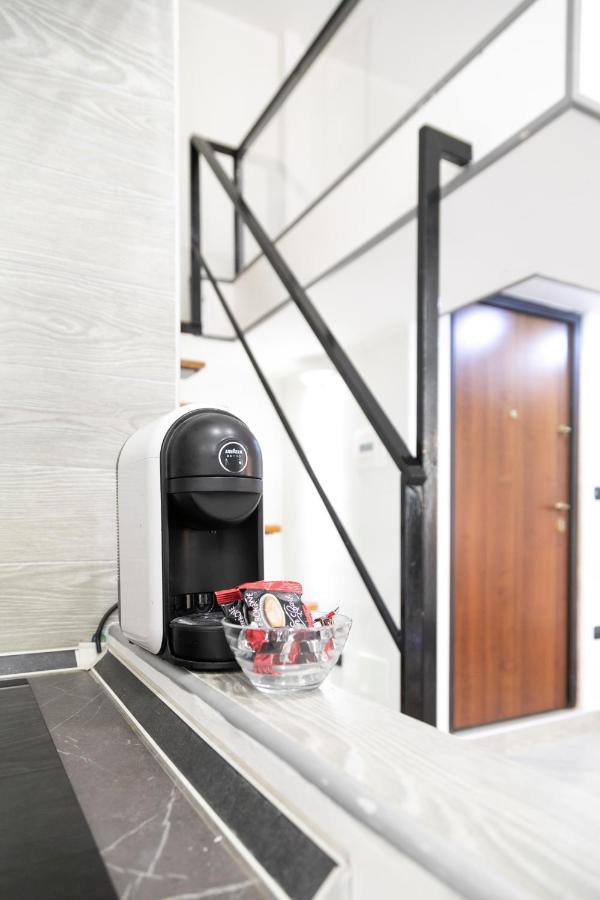 Fian Apartment Наполи Екстериор снимка