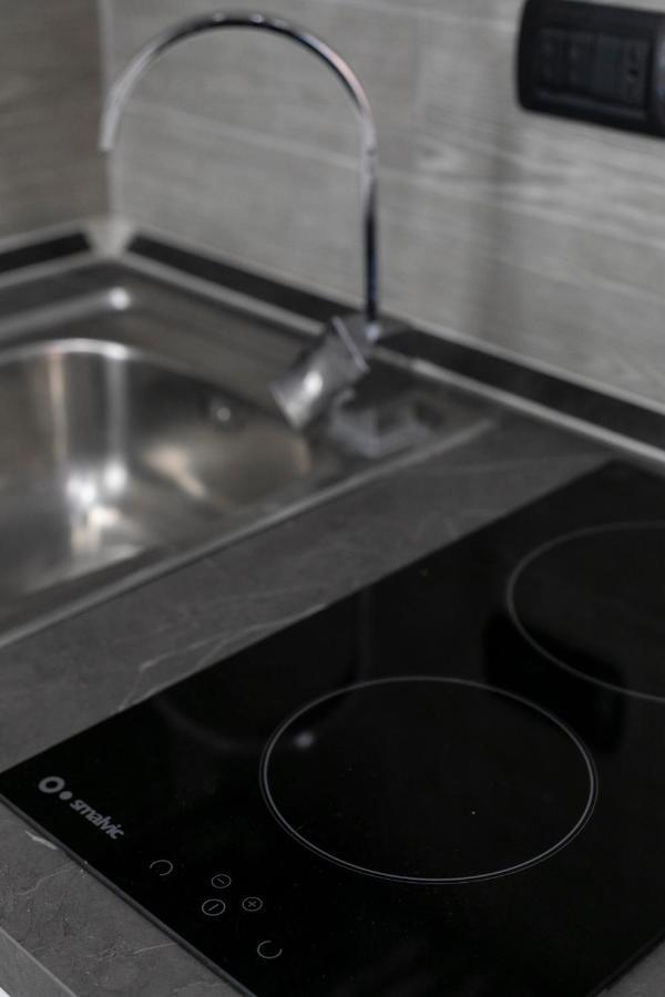 Fian Apartment Наполи Екстериор снимка