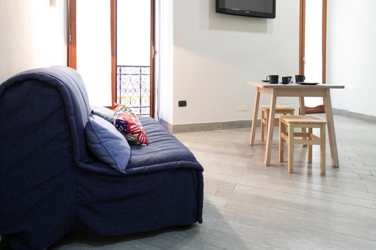 Fian Apartment Наполи Екстериор снимка