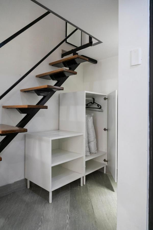 Fian Apartment Наполи Екстериор снимка